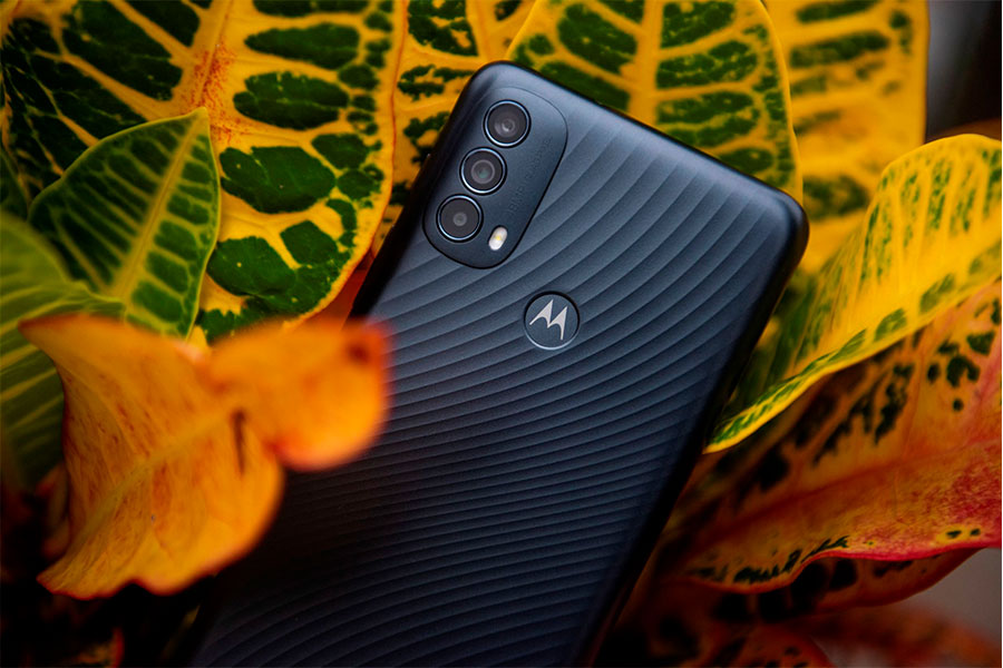 Motorola Moto E30 en Perú: características y precio del gama de entrada con triple cámara de 48MP, pantalla 6,5” de 90Hz y batería de 5,000mAh