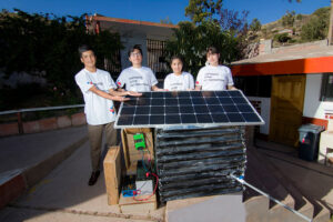“Soluciones para el Futuro” de Samsung en Perú: jóvenes de Huancavelica ganaron el concurso de ciencia y tecnología con “Thermal Box”