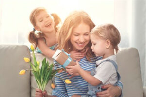 En este día de la Madre smartphones vivo, enciende el mundo digital de mamá