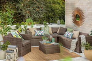 Cuatro tips para aprovechar la temporada primavera – verano en tu nueva terraza con Falabella