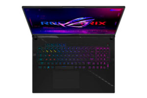 ASUS-Republic-of-Gamers-dota-a-las-laptops-gamer-más-potentes-con-las-mejores-pantallas-y-refrigeración-de-vanguardia-en-CES-2023-j