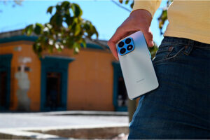 HONOR X8a, un smartphone llamativo para un día cargado de tareas y actividades