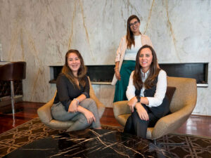 La maternidad y la vida laboral Samsung Perú comparte 3 inspiradores testimonios de sus colaboradoras por el Día de la Madre