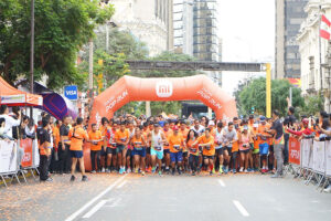Más de 3,000 corredores participaron en la primera carrera “Xiaomi Pop Run” en Miraflores