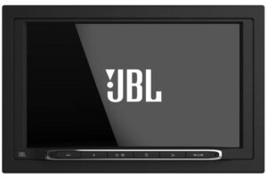 JBL revoluciona el entretenimiento en el auto con el lanzamiento del Legend 700