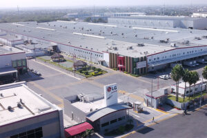 LG inaugura una nueva línea de producción de compresores scroll en México
