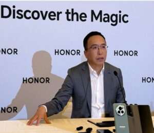 George Zhao, CEO de HONOR en MWC 2024
