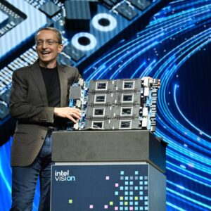 Intel presenta una nueva era para la inteligencia artificial empresarial con Gaudi 3, destacando su estrategia de sistemas abiertos de IA y las nuevas ganancias de clientes