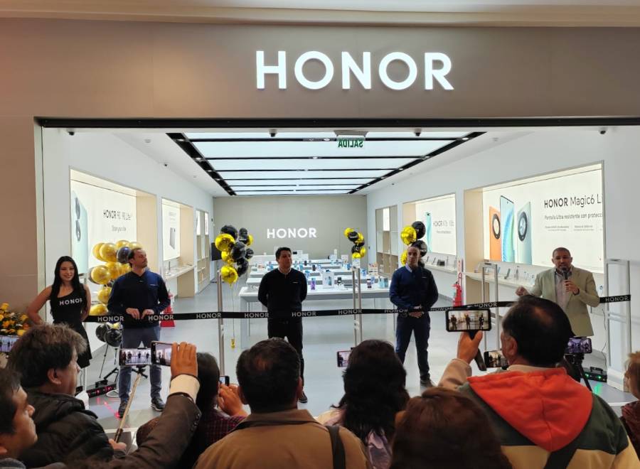 ¡Ya son 11 en Perú! HONOR abre su primera tienda en Cusco