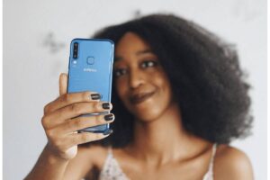 Perfecciona tus selfies: Tres consejos para capturar tu mejor version Infinix