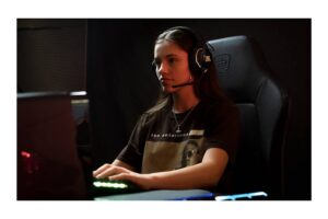 Día del Gamer_ Eleva tu nivel de juego con los auriculares JBL Quantum