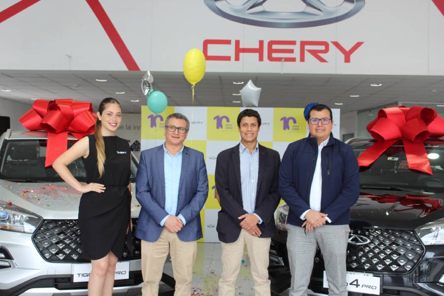 Bitel celebra 10 años en Perú premiando a sus clientes con 2 camionetas Chery