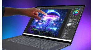 Lenovo presenta nuevos dispositivos Yoga e IdeaPad en el Innovation World 2024 durante IFA 2024