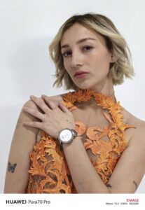 Huawei y Noe Bernacelli: tecnología y moda se fusionan en el lanzamiento de la colección Wildflowers SS.25