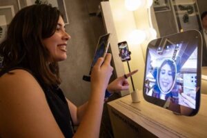 https___altagamape.com_2025_01_06_que-es-huawei-sound-la-patente-colocada-por-primera-vez-en-los-huawei-freebuds-pro-4-para-llevar-la-experiencia-acustica-a-nuevos-horizontes_