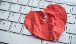 5 “red flags” de una posible estafa romántica ESET