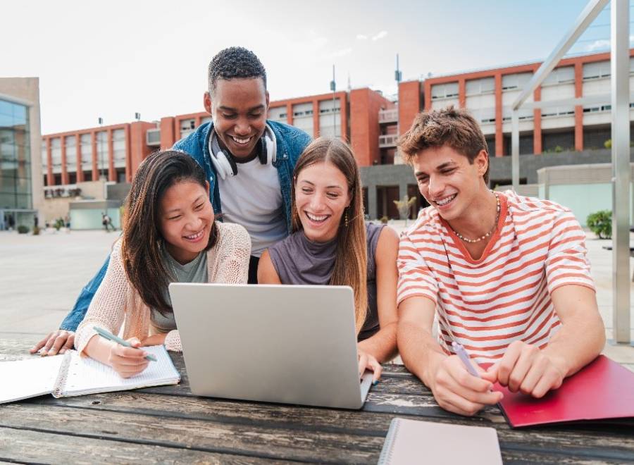 Asus 5 características esenciales que debe tener tu laptop para el regreso a clases