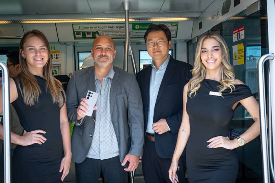 Samsung transforma la experiencia de viaje en la Línea 1 del Metro de Lima con el Tren Galaxy AI