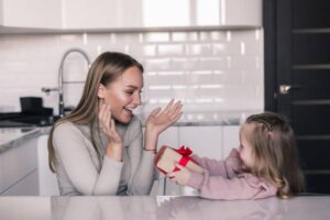 Día de la Madre: ¿Qué debe tener el smartphone perfecto para mamá? Infinix