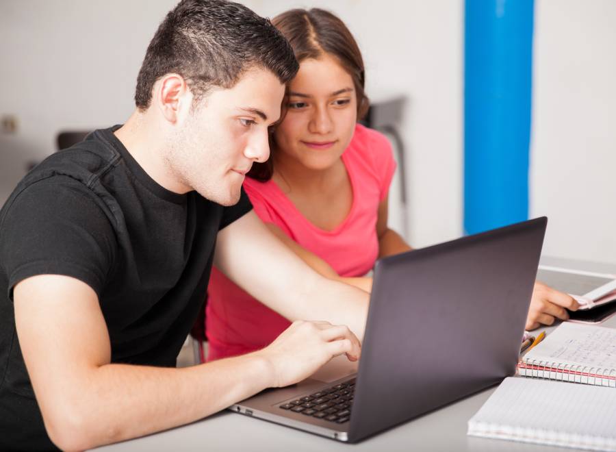 Escolares podrán poner a prueba su creatividad e ingenio en olimpiada nacional de inteligencia artificial UTEC