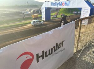 Implementan por primera vez en Perú tecnología de monitoreo en tiempo real para campeonato automovilístico Hunter
