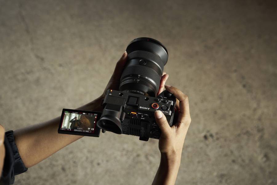 Sony presenta la cámara compacta FX2, un modelo que expandirá la versatilidad de la gama Cinema Line para los creativos