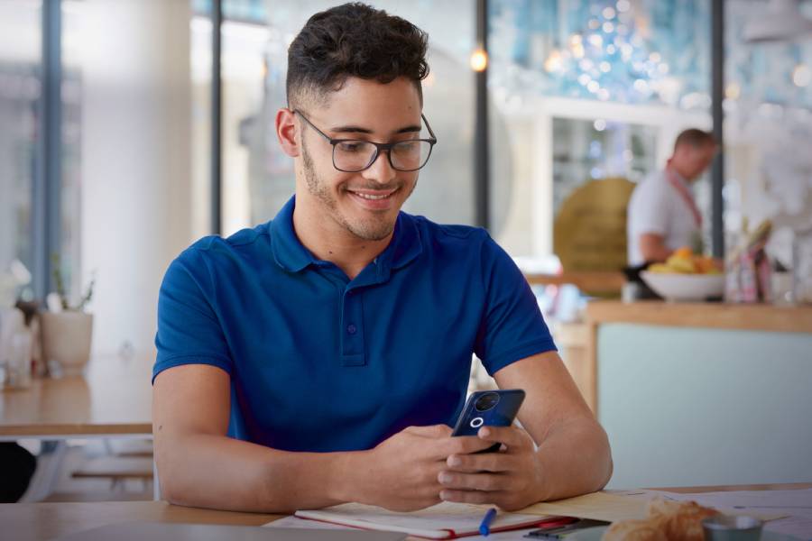 ¿Cuánto tiempo pasamos en pantalla? Cómo usar el celular sin sobrecargar la vista ni la mente vivo