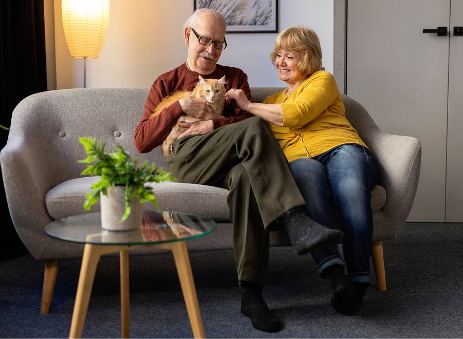 Día del Adulto Mayor_ ¿Cómo garantizar la seguridad de un adulto mayor en el hogar_ EZVIZ