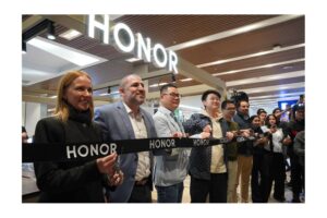 HONOR llegó a Jockey Plaza: ya son 14 los puntos de atención en Perú