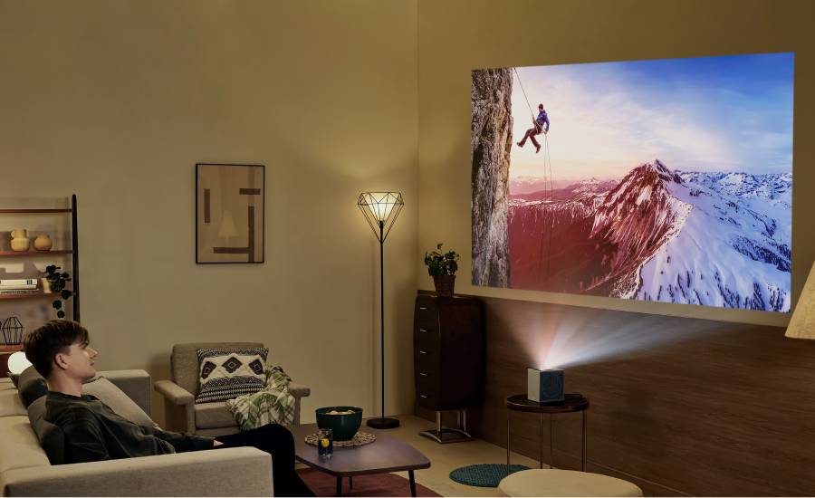 Vive la experiencia de cine premium en casa con el nuevo proyector de LG