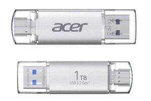 BIWIN presentó la memoria portátil Acer UT300 con conectores USB-A y USB-C