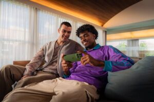 Motorola lanza en Perú el moto g56 5G con enorme batería, durabilidad extrema y sistema de cámara impulsado por moto ai