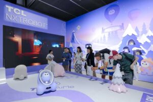 TCL presenta sus últimas tecnologías de visualización e innovaciones de IA en IFA 2025