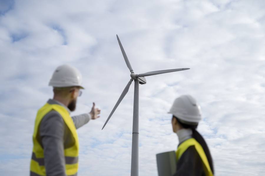 El desafío de modernizar la red eléctrica peruana en la era de las energías renovables schneider