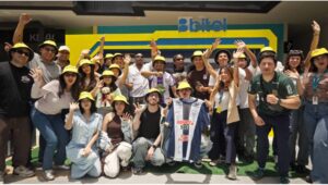 11 años en Perú: Bitel celebra junto a Jefferson Farfán