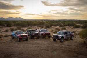 Ford celebra los 15 años de Raptor con una doble victoria en la Baja 1000