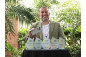 Con votación del público: HONOR arrasa en premiación local con 5 galardones