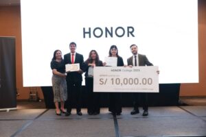 HONOR College 2025: Estudiantes de la PUCP se consolidaron como ganadoras
