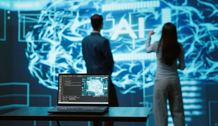 La IA redefinirá la ciberseguridad empresarial en 2026, anticipa Kaspersky