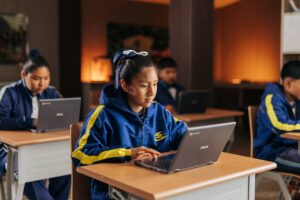 Revolución educativa en Perú: ASUS impulsa el futuro de la enseñanza con tecnología de vanguardia