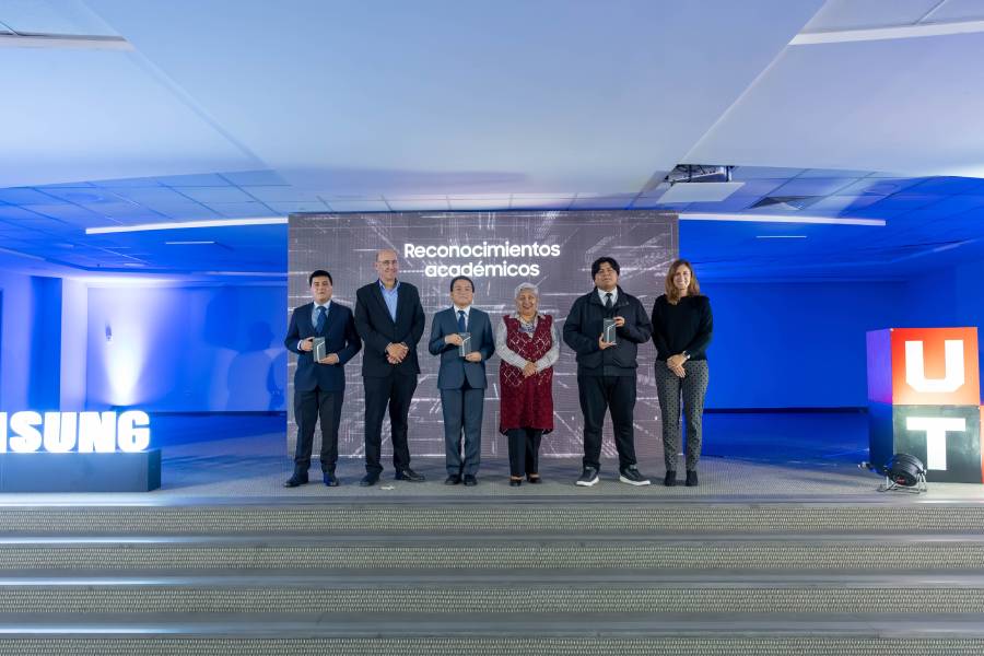Samsung Innovation Campus 2025 cierra el año con 40 jóvenes egresados en Big Data