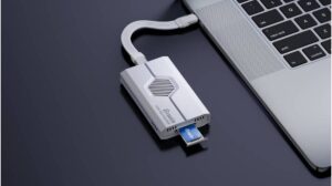 Almacenamiento ultracompacto: Biwin presentó su Mini SSD CL100 y el lector RD510