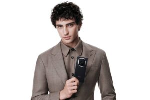 Huawei lanza en Perú el HUAWEI Mate X7, el nuevo estándar en smartphones plegables