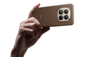 Xiaomi lanza en el Perú la serie REDMI Note 15: la durabilidad del REDMI Titán se une a la tecnología avanzada de imagen