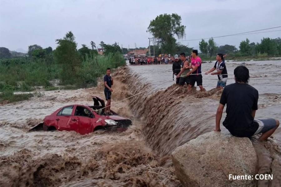 Conectados en la emergencia: Claro habilita SMS sin costo en 122 provincias del país impactadas por desastres naturales