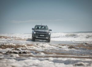 Verano sin contratiempos_ 4 claves para cuidar tu auto frente al calor extremo Ford