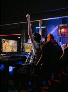 El gaming y los eSports impulsan la economía digital y atraen inversión global USIL