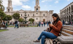 Claro Perú acelera despliegue de su red 5G conectando a 110 distritos en el país