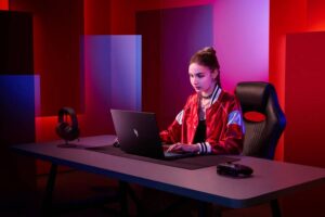 El futuro del gaming en PC tiene rostro femenino: 3 de cada 4 mujeres juegan videojuegos ACER