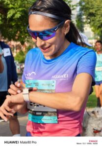 Huawei impulsa el running en el Perú junto a Glow Project en la carrera 5K Glow Forward, donde Gladys Tejeda